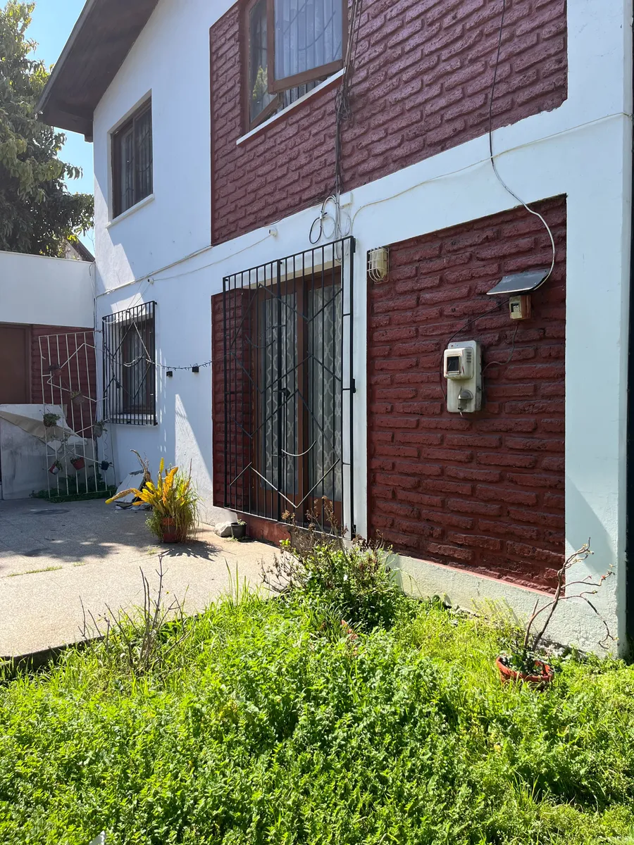 Excelente Casa Av Grecia Ñuñoa Apta Remodelar