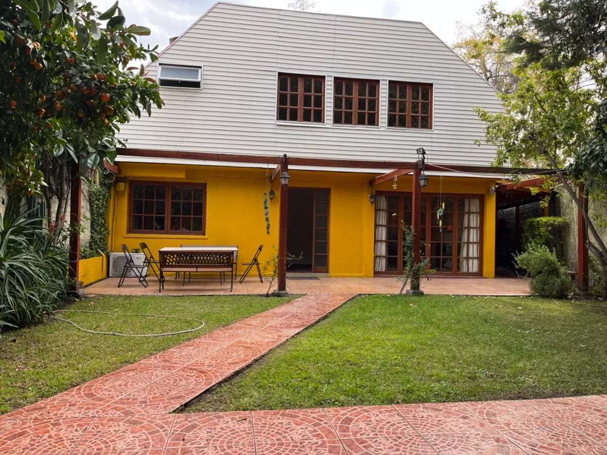 Casa Isabel La Católica Espacios Abiertos Multifuncionales